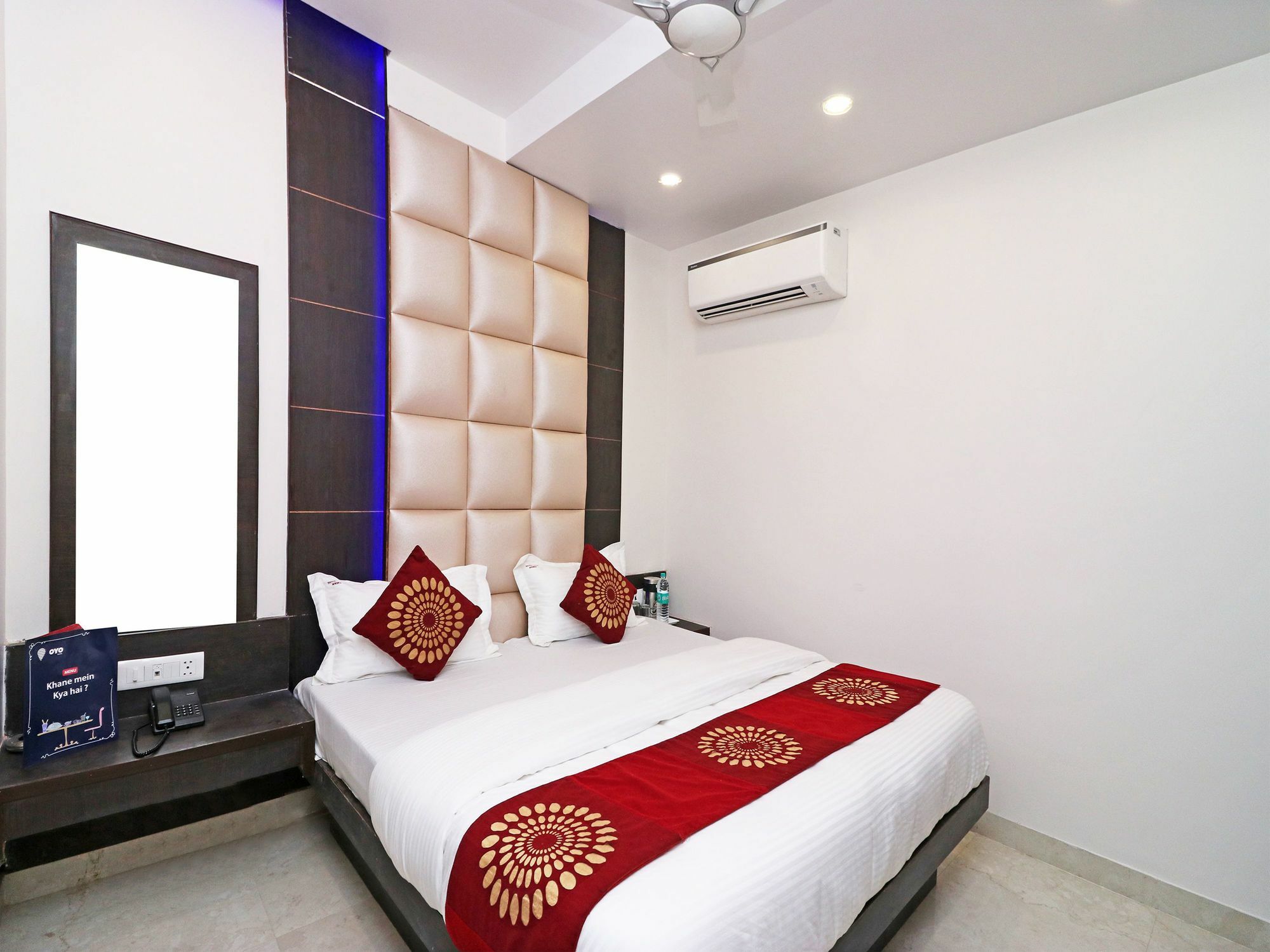 Oyo 11593 Hotel Aman Guest House Nueva Delhi Exterior foto